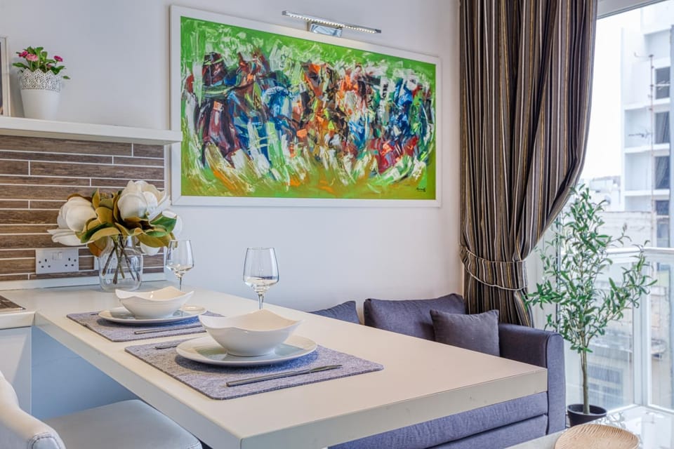 The Joe Residence - 402 Apartment in Saint Julians