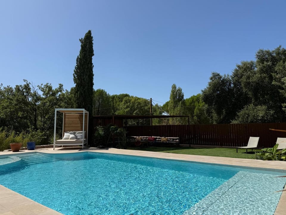 Day, Garden, View (from property/room), Garden view, Pool view, Swimming pool, sunbed