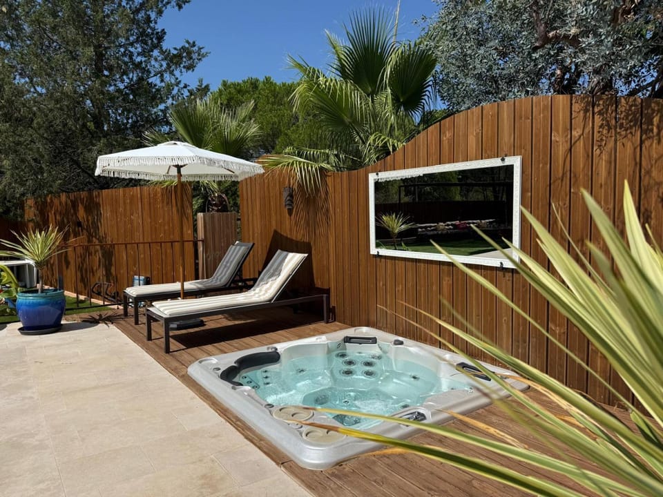 Hot Tub