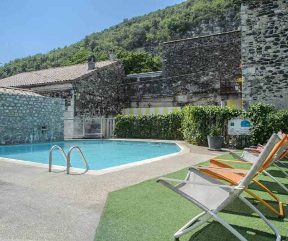 Natural landscape, Swimming pool, sunbed