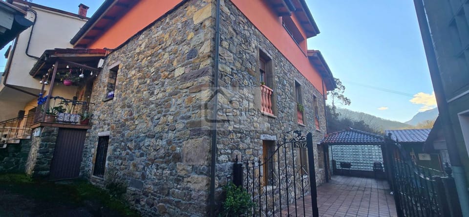 Facade/entrance, Lobby or reception