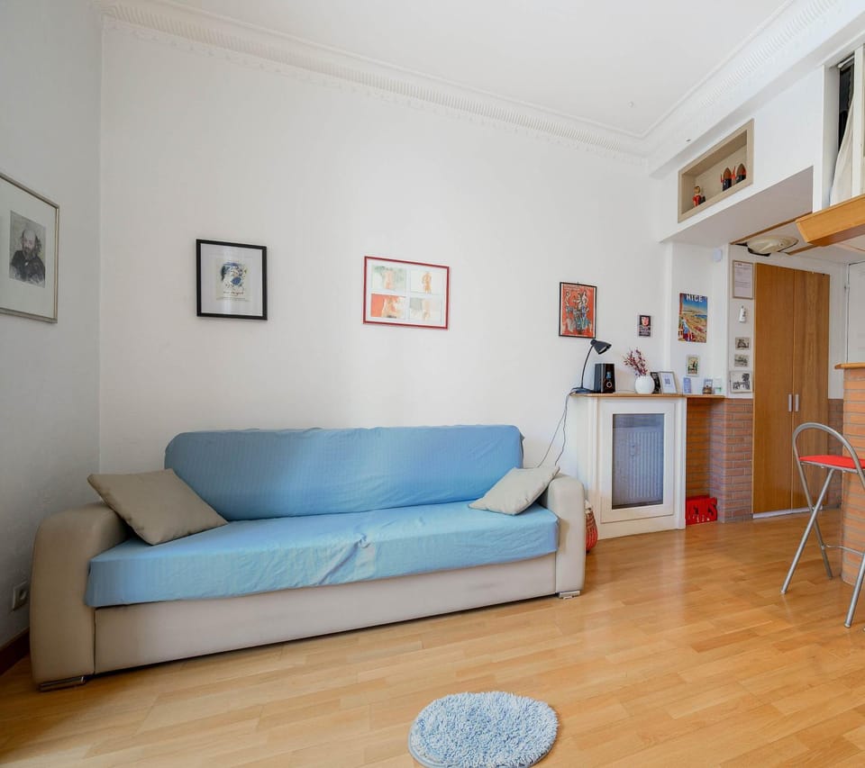 Studio balcon proche Promenade des Anglais Apartment in Nice