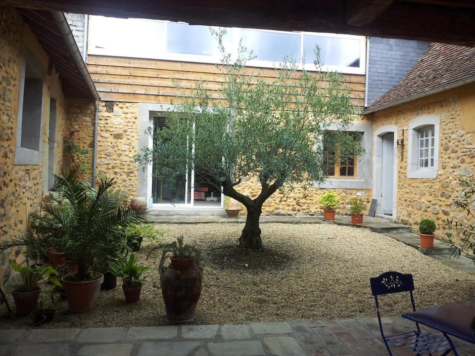 Castagnet Gîte House in Nouvelle-Aquitaine