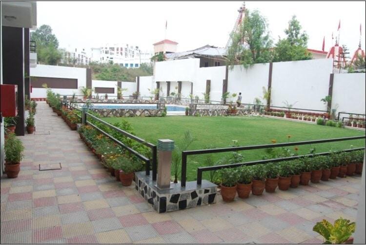 Garden, Garden view