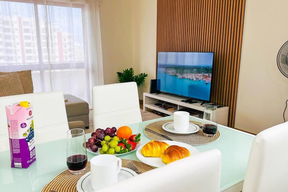 TV and multimedia, Dining area