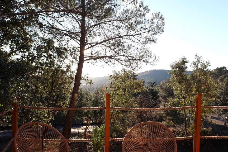Tiny House Sainte Victoire - Brasserie Aix Pression Chalet in Le Puy-Sainte-Réparade