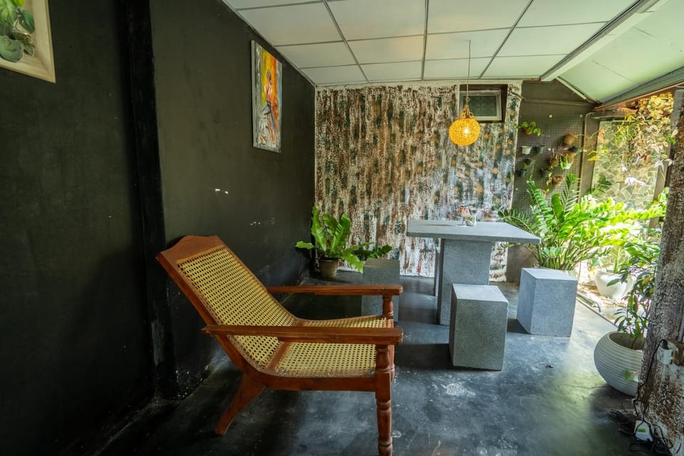 SRIPALI Homestay Bed and Breakfast in Gangawatakorale