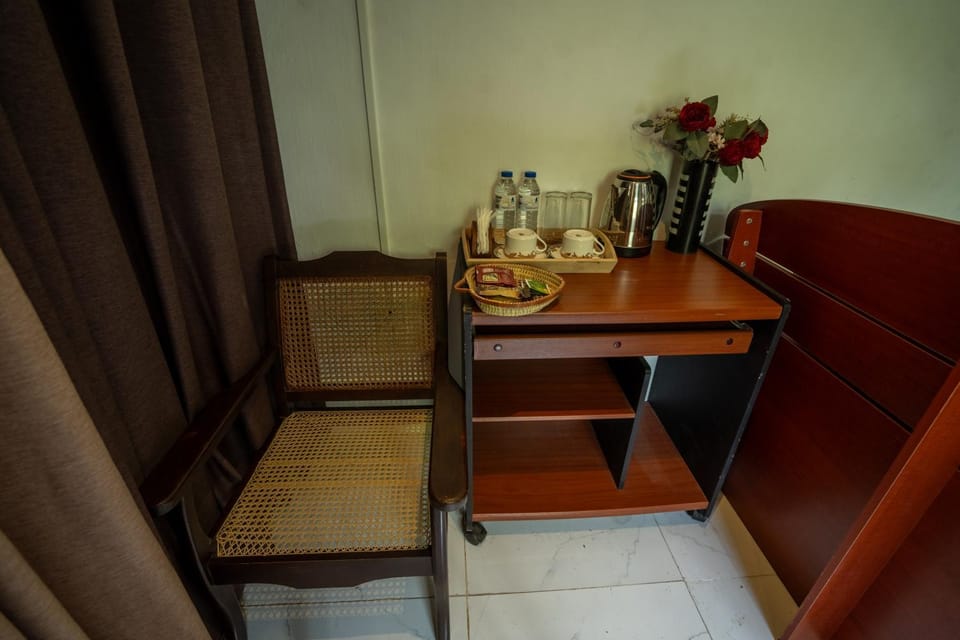 SRIPALI Homestay Bed and Breakfast in Gangawatakorale