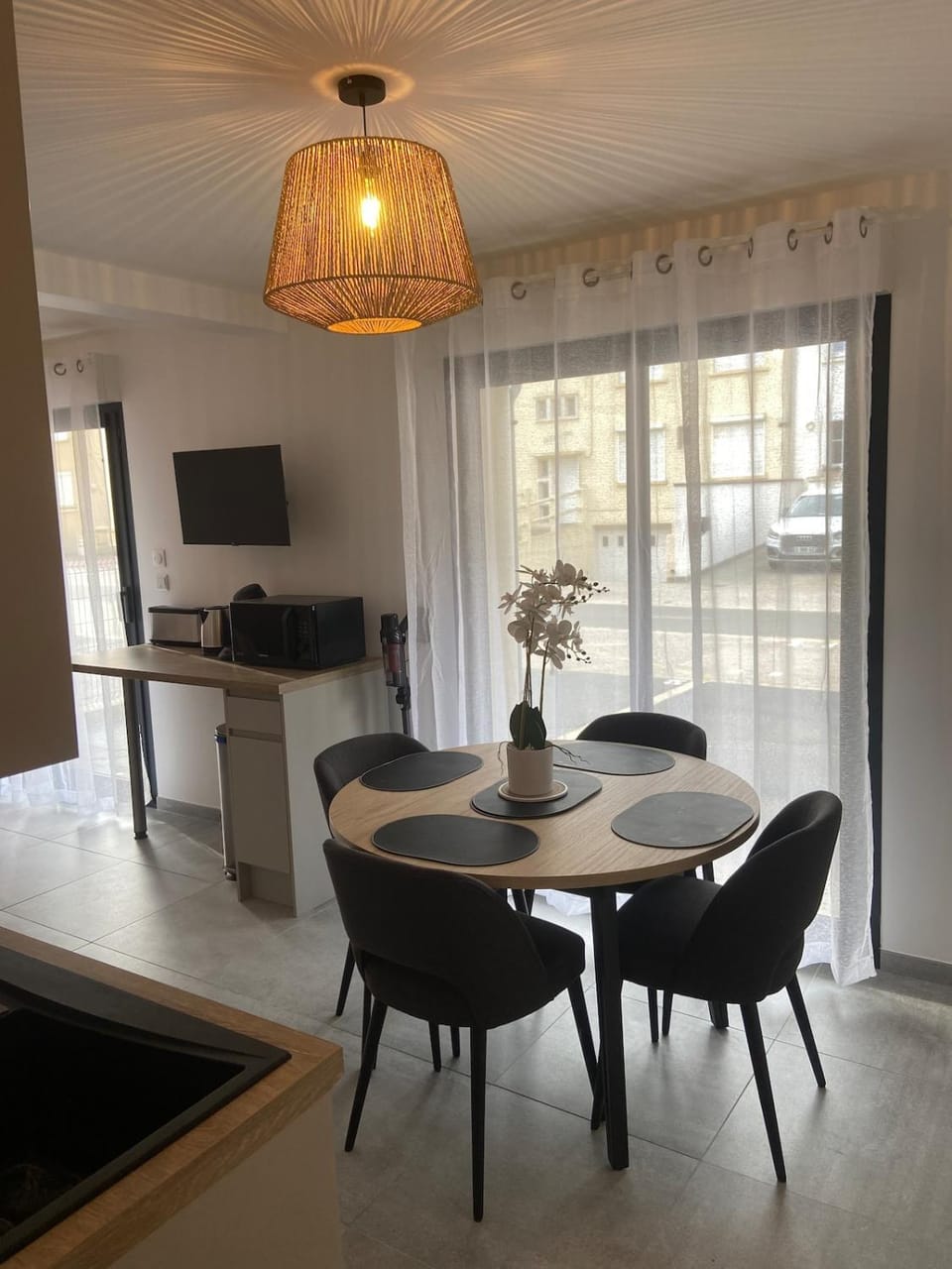 Communal lounge/ TV room, TV and multimedia, Meals