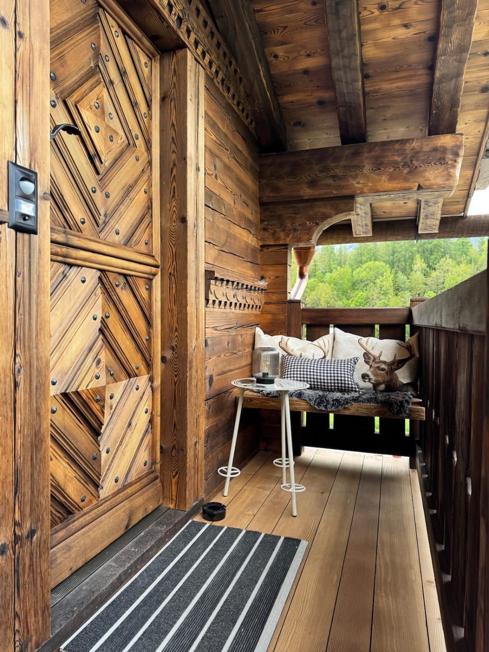 Chalet Flond Apartment in Canton of Grisons