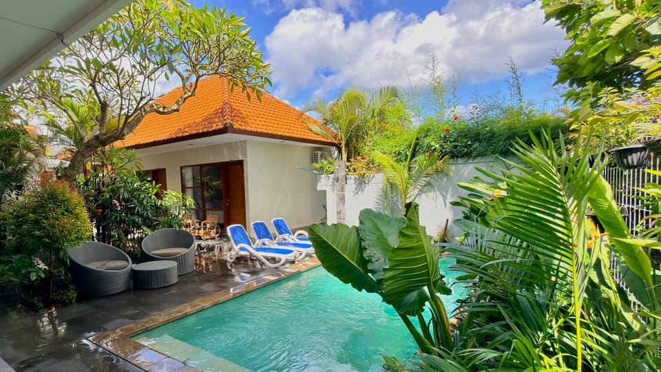 Property building, Swimming pool