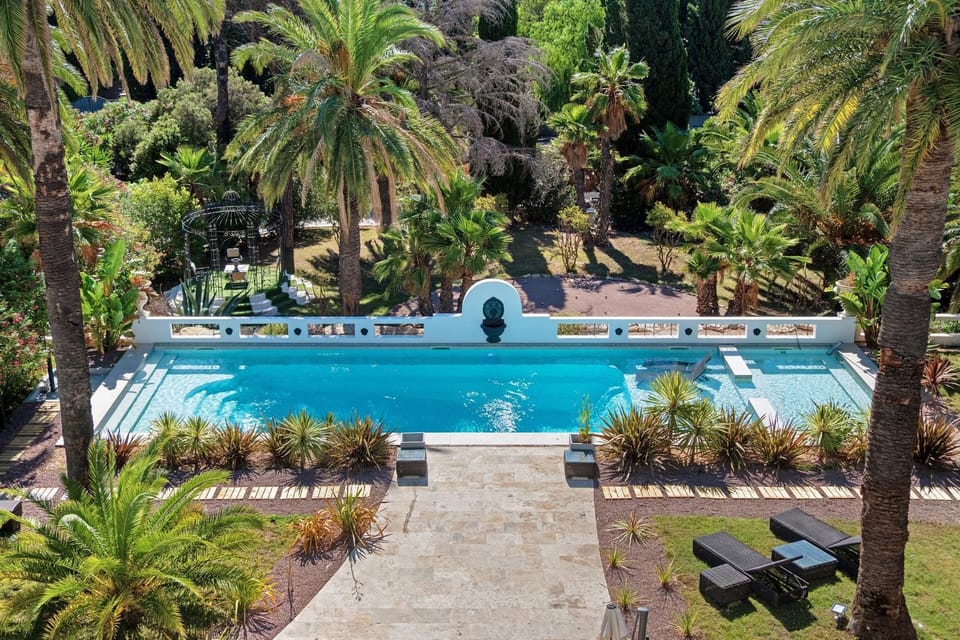 Le Manoir provençale avec piscine Villa in Saint-Raphael