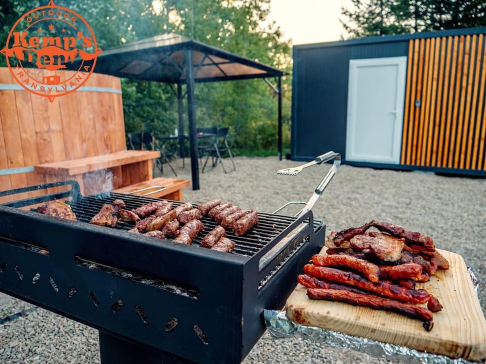 Day, BBQ facilities