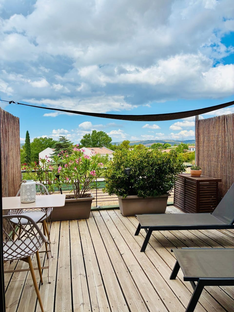 View (from property/room), Balcony/Terrace