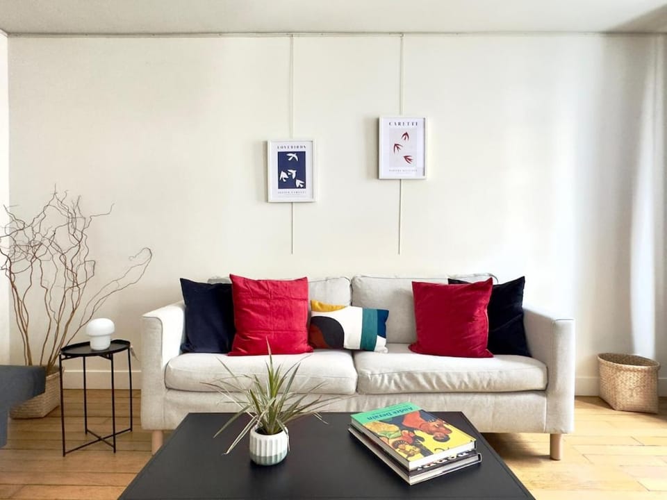 Sublime Appartement 4P - Tour Eiffel 5' Apartment in Paris