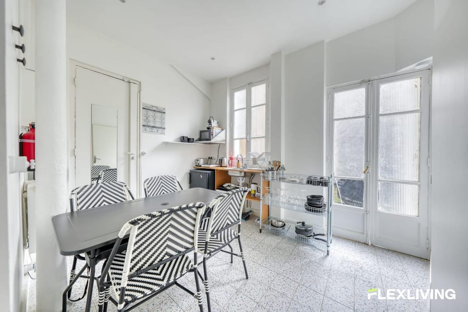 Ideally located studio near the Bois de Vincennes Apartment in Paris