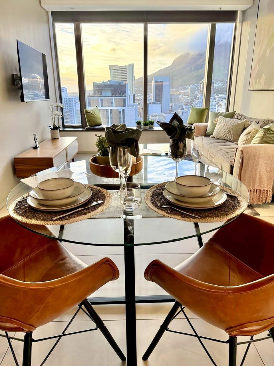 View (from property/room), Living room, Dining area