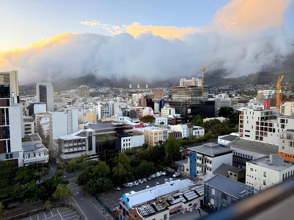 City view, Mountain view