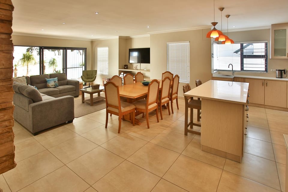 TV and multimedia, Living room, Dining area, kitchen