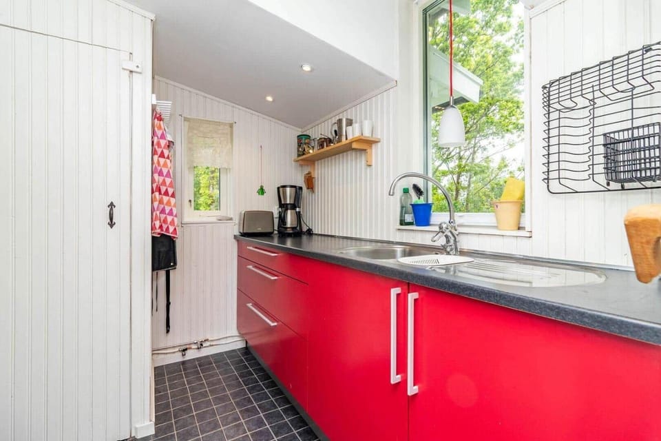BLE105-Roedeby-Norra-Naettleryd-218 House in Kalmar County, Sweden