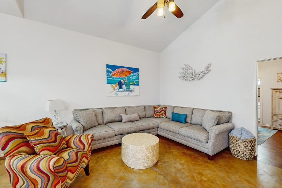 Anegada Village - Dreamcatcher House in North Padre Island