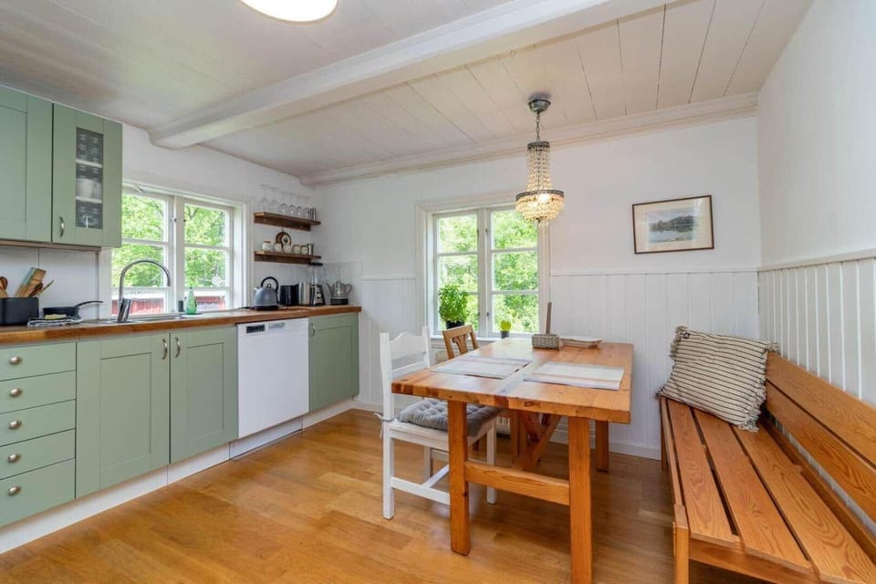 KAL828-Alsterbro-Buxryd-209 House in Kalmar County, Sweden