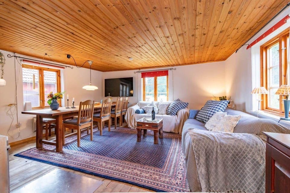 JON806-Mariannelund-Krakshult-1 House in Kalmar County, Sweden