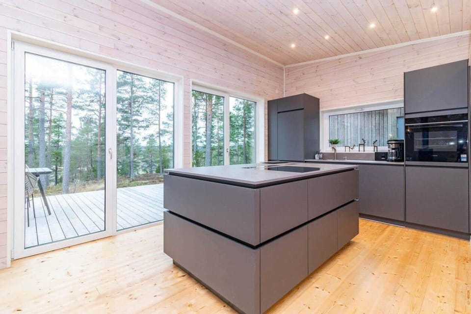 VAR852-Saeffle-Tallbacken-1 House in Västra Götaland County