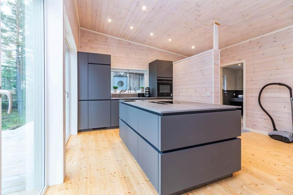 VAR852-Saeffle-Tallbacken-1 House in Västra Götaland County