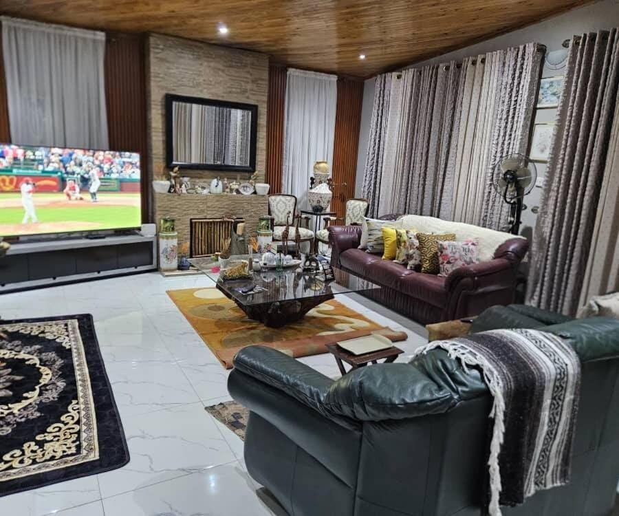 Pagotwe Lodge standard room Villa in Zimbabwe