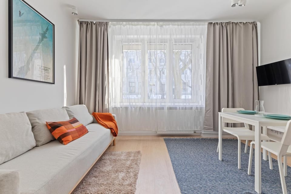 Platinium Old Town Studio - Dzielna Apartment in Warsaw