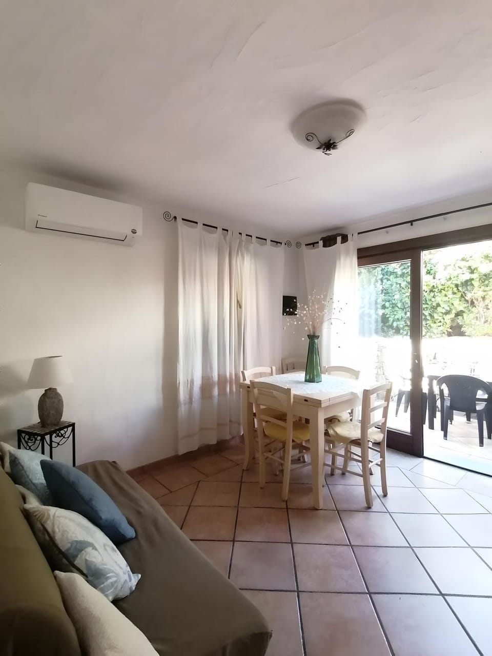 Property building, Living room