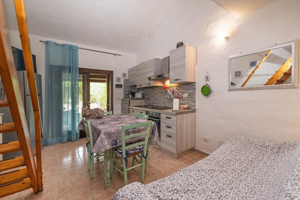 Villa kima Cristallo località Sole Ruiu House in Sardinia