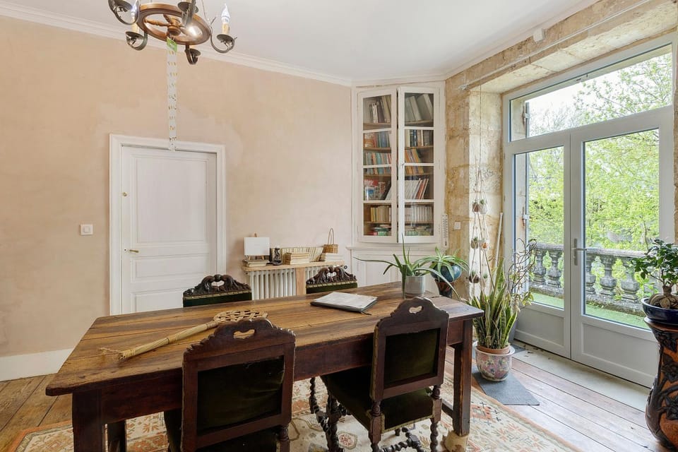 Property building, Living room
