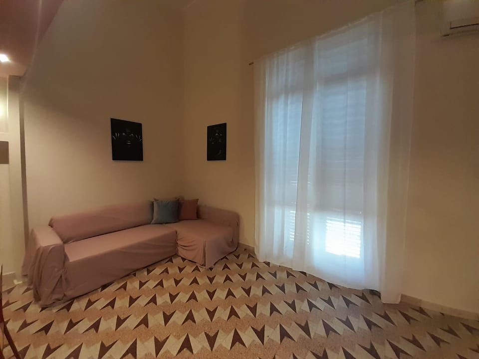 La casa di Edo Apartment in Syracuse