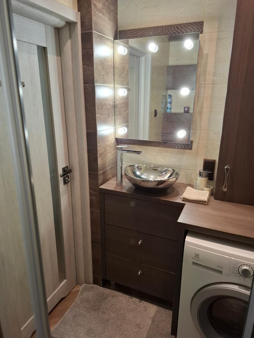 Apartament Astronautow Rynek 10 min Apartment in Poland
