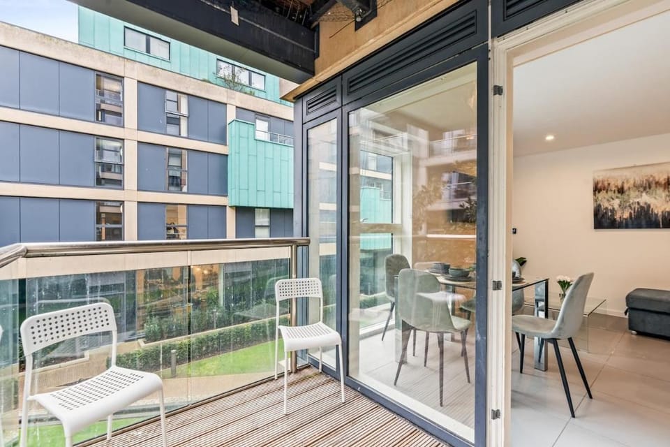 1BR Central Gem, Great Location, Sleeps 4 Apartment in London Borough of Islington