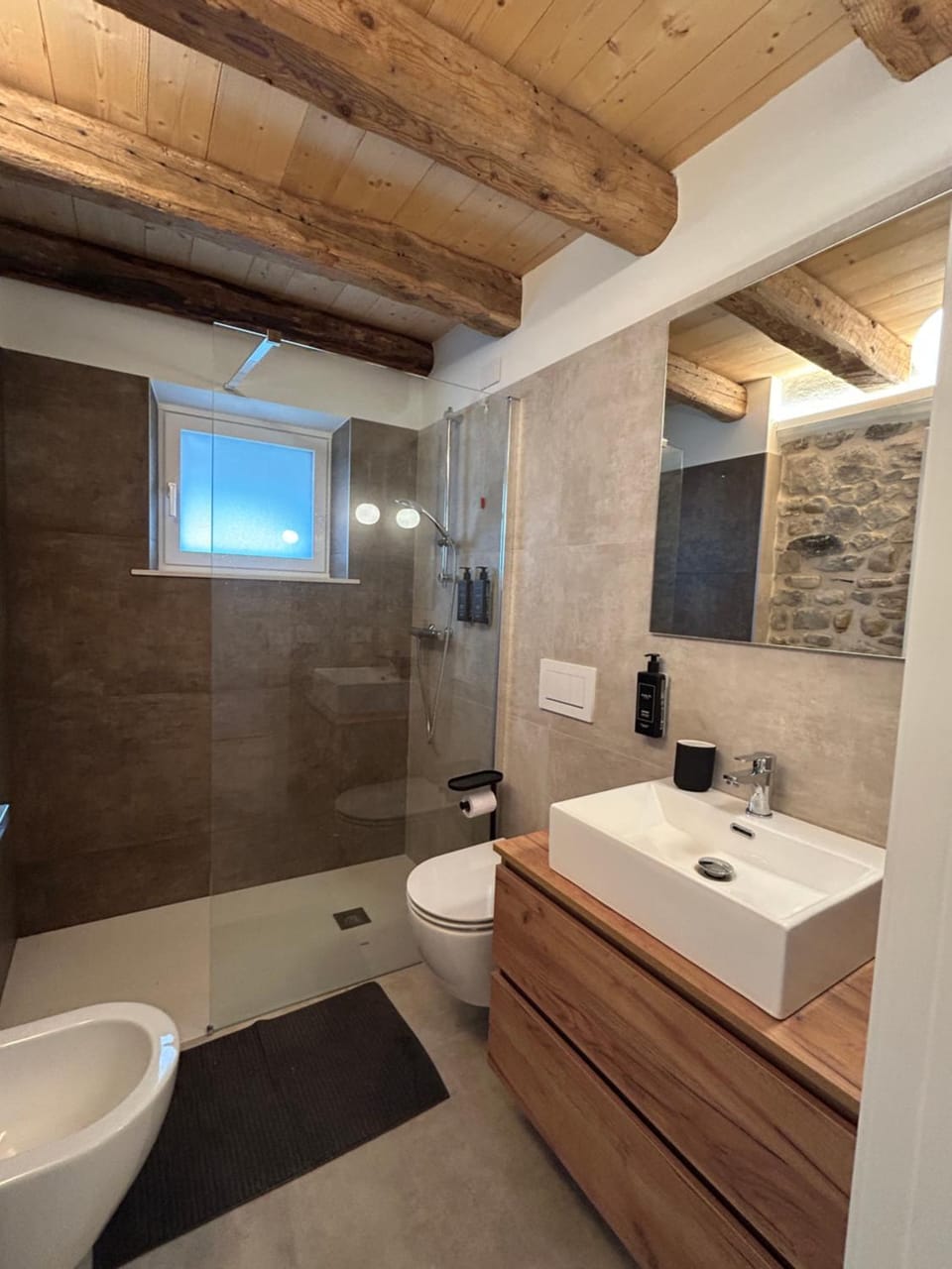 Shower, Bathroom, bidet