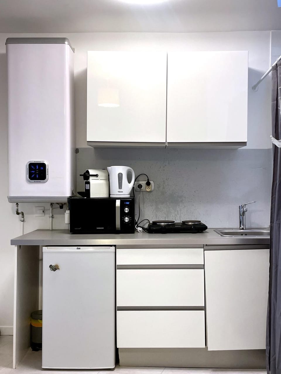 Coffee/tea facilities, Kitchen or kitchenette