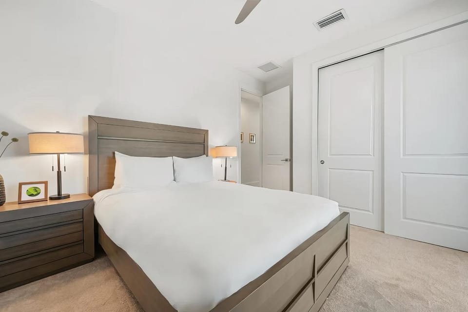 Marco Island Villa - Waterfront, Pool & Boat Dock House in Marco Island