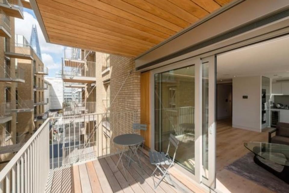Property building, Balcony/Terrace