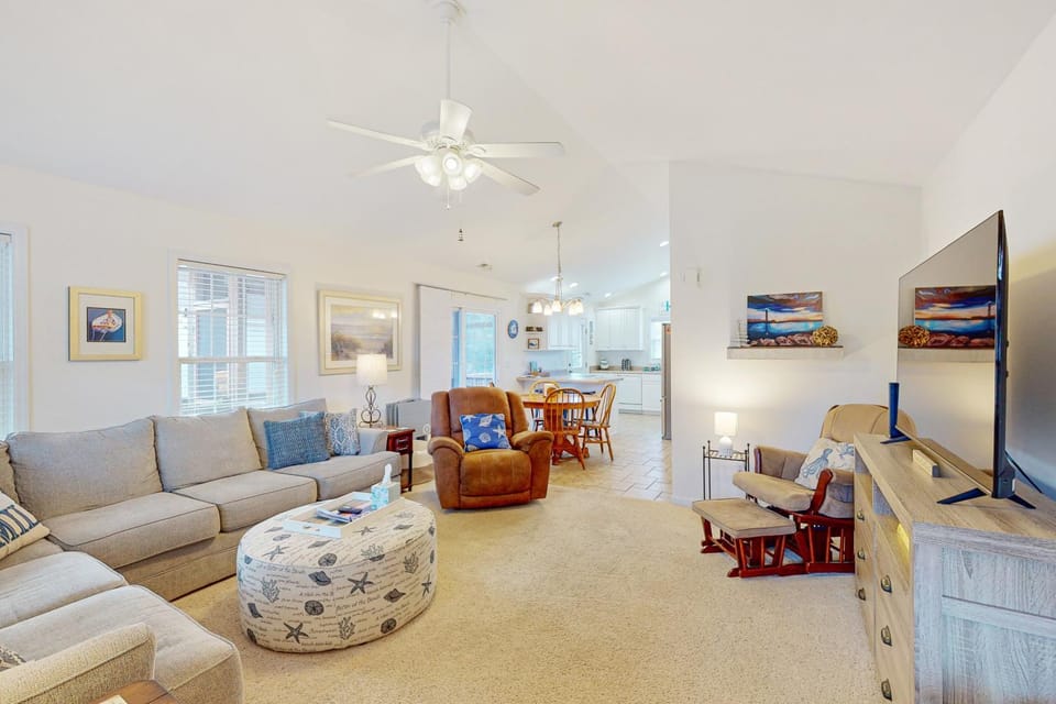 OAI10 Seas the Day at Oak Island House in Saint James