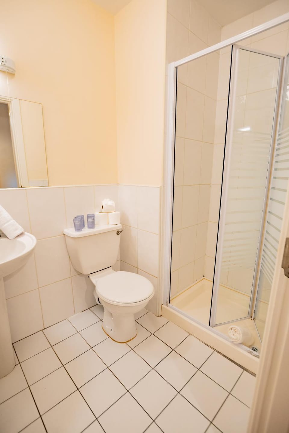 Limerick City 4 Bed Apartment - Perfect for 5 Guests Apartment in Limerick