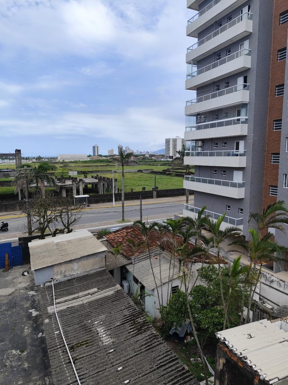 Kit pé na área 50 metros da praia Apartment in State of São Paulo