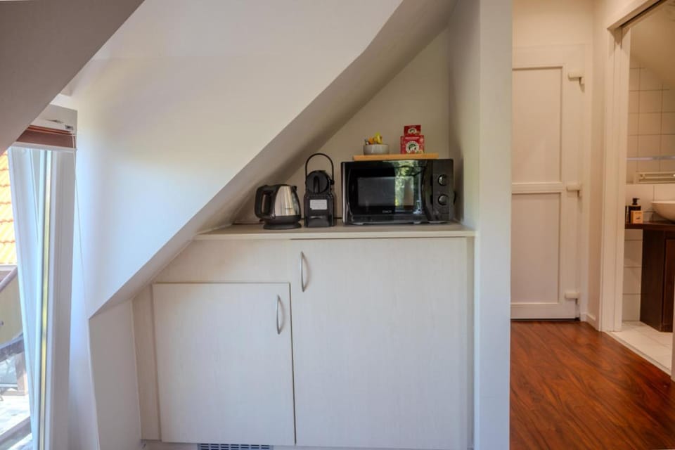 Les Cognassiers - Studio Cosy & Equipé - Parking Gratuit - Professionnels & Familles Apartment in Illkirch-Graffenstaden