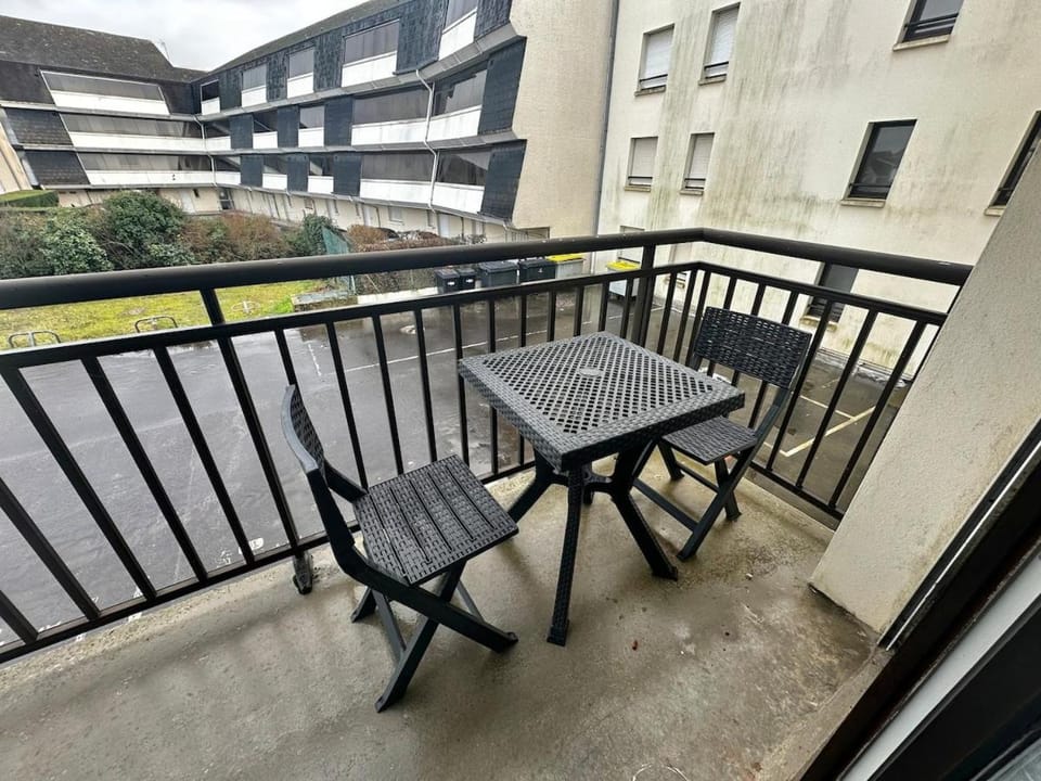 Balcony/Terrace, Inner courtyard view
