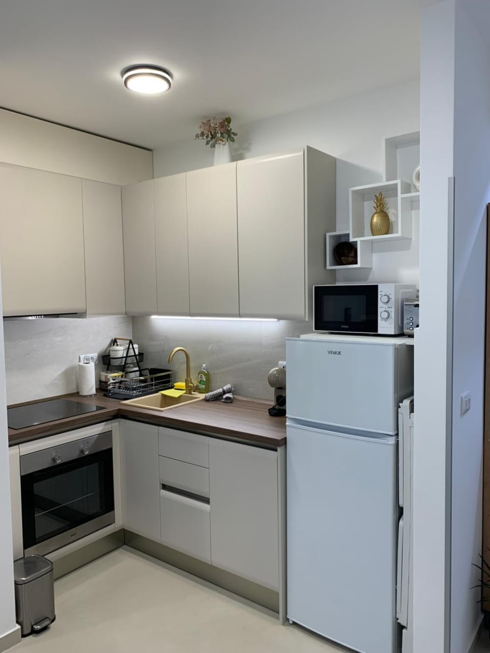 Property building, Coffee/tea facilities, Kitchen or kitchenette, toaster