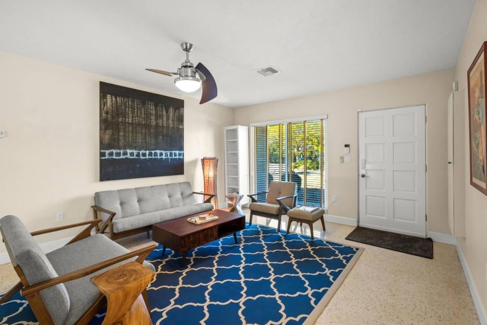 The Sarasota Starburst House in Florida