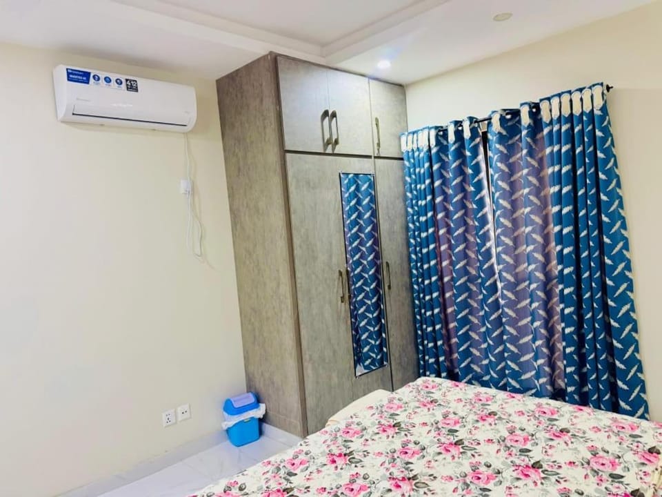 2 by 1 Bedroom Apartment OMNIA HEIGHTS Apartment in Islamabad