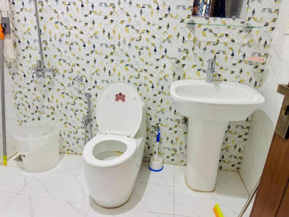 2 by 1 Bedroom Apartment OMNIA HEIGHTS Apartment in Islamabad